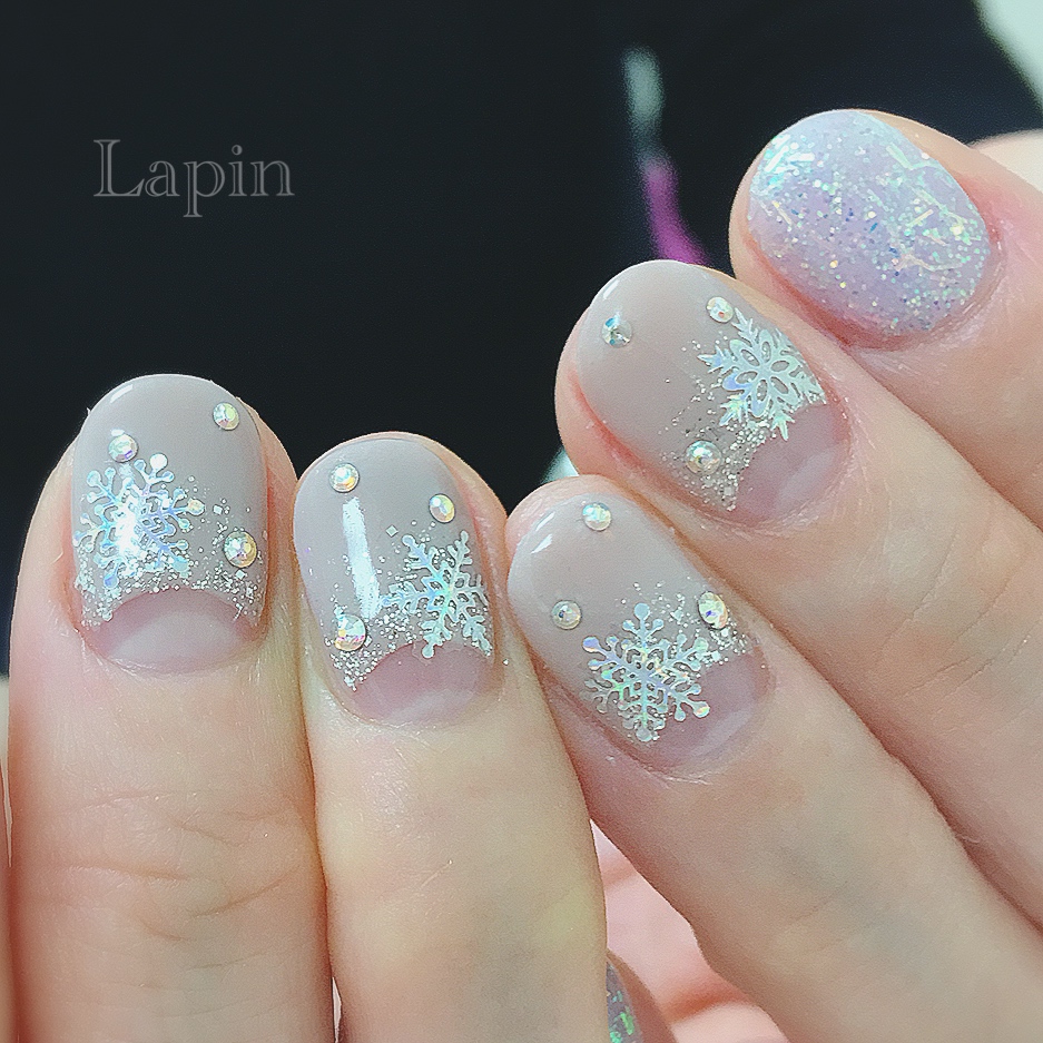 雪の結晶ネイル Lapin 雪の結晶ネイル Lapin