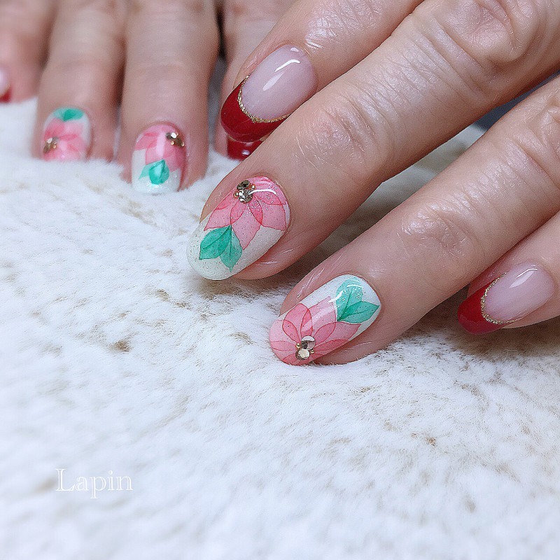 ポインセチアネイル＆ブライダルネイル♫